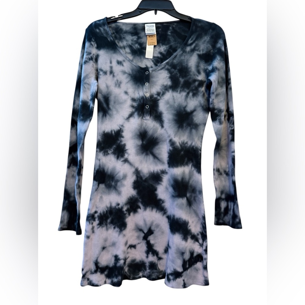 Pink Victoria’s Secret Thermal Long Sleeve Henley Dress Tie Dye Tunic